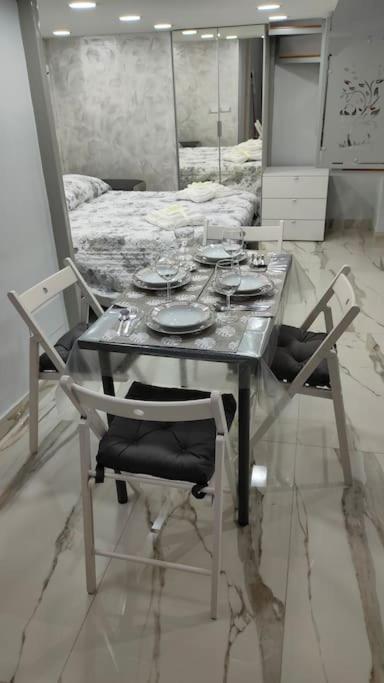 Appartement Il Duomo A Due Passi à Naples Extérieur photo