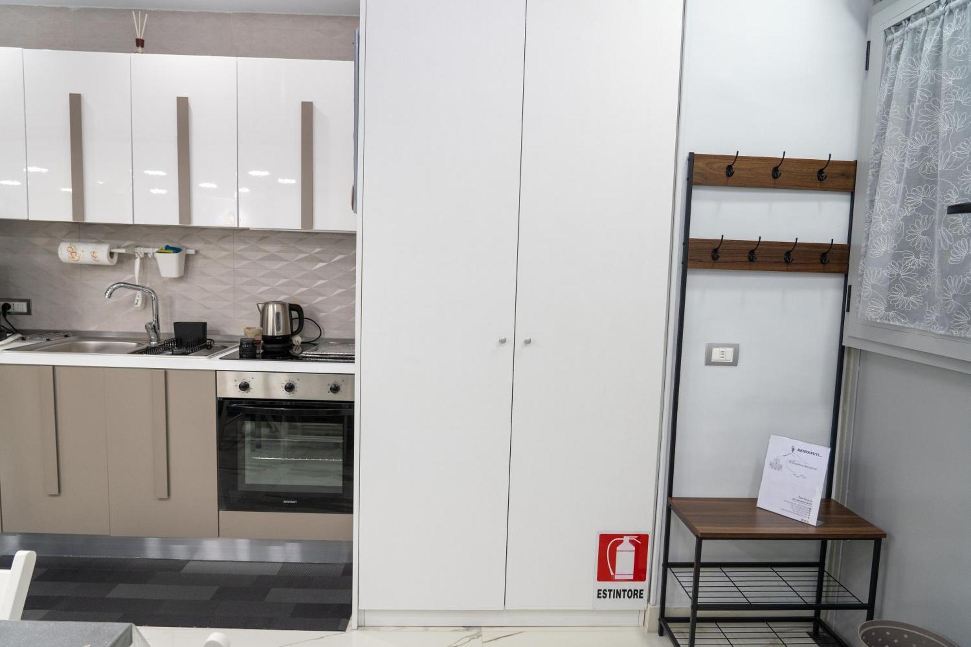 Appartement Il Duomo A Due Passi à Naples Extérieur photo
